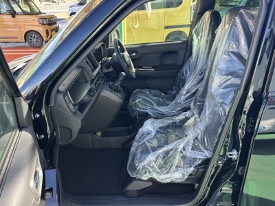 N-ONE(ホンダ)届出済未使用車 前席内装