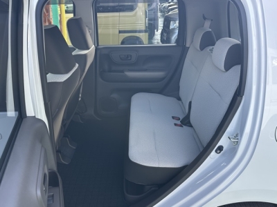 N-WGN(ホンダ)中古車 後席内装