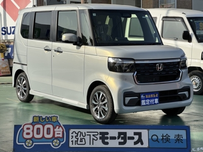 新型N-BOX(ホンダ)届出済未使用車 全体
