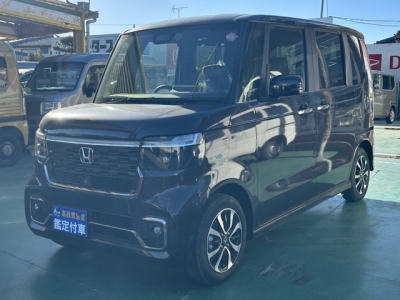 新型N-BOX(ホンダ)届出済未使用車 前方