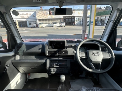 ハイゼットトラック(ダイハツ)届出済未使用車 後席内装