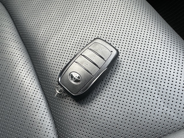 ハリアー(トヨタ)中古車 26