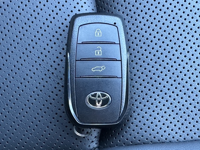 ハリアー(トヨタ)中古車 27