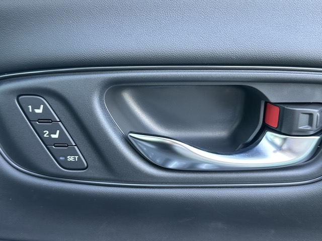 ZR-V(ホンダ)登録済未使用車 14