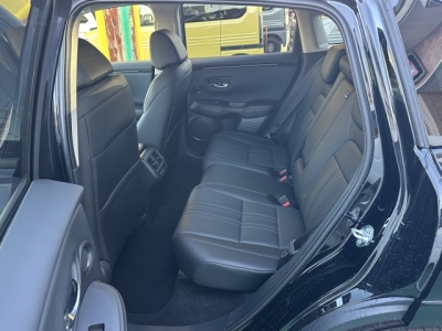 ZR-V(ホンダ)登録済未使用車 後席内装