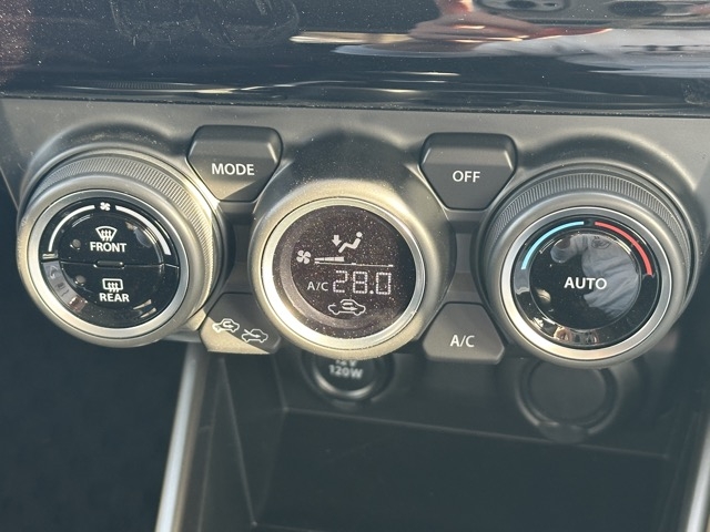 スイフト(スズキ)登録済未使用車 19