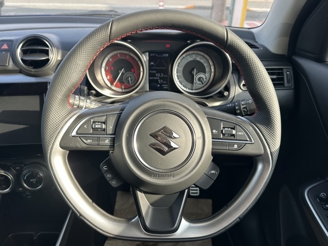 スイフト(スズキ)登録済未使用車 6