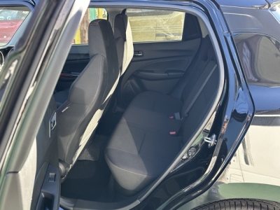 スイフトスポーツ(スズキ)中古車 後席内装