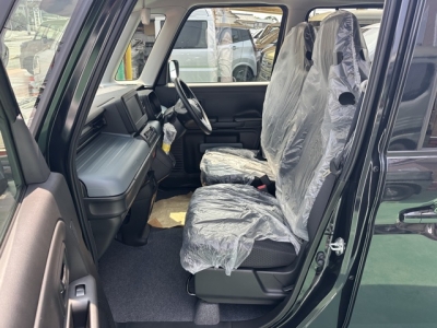 スペーシアベース(スズキ)届出済未使用車 前席内装