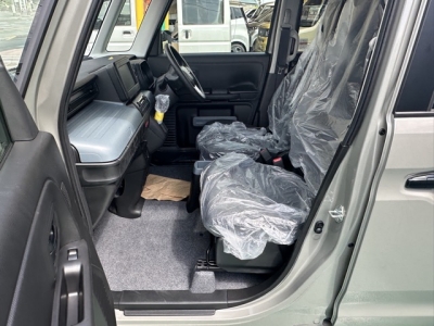 スペーシアベース(スズキ)届出済未使用車 前席内装