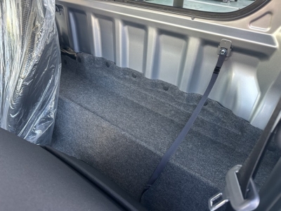 ハイゼットトラック(ダイハツ)届出済未使用車 後席内装