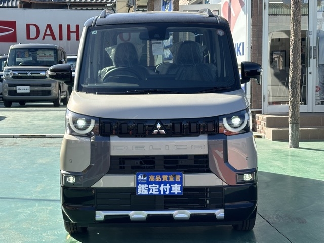デリカミニ(三菱)届出済未使用車 25