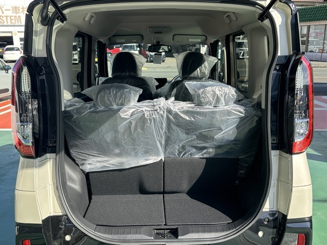 デリカミニ(三菱)届出済未使用車 8