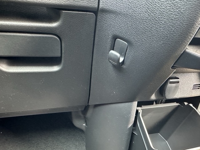 デリカミニ(三菱)届出済未使用車 18