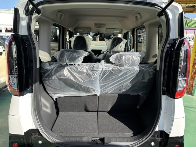 デリカミニ(三菱)届出済未使用車 9