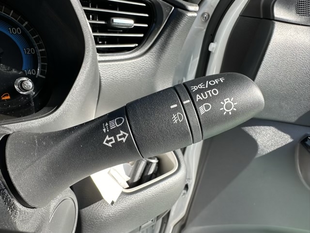 デリカミニ(三菱)届出済未使用車 14