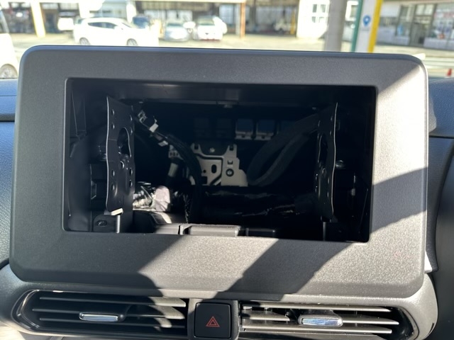 デリカミニ(三菱)届出済未使用車 20