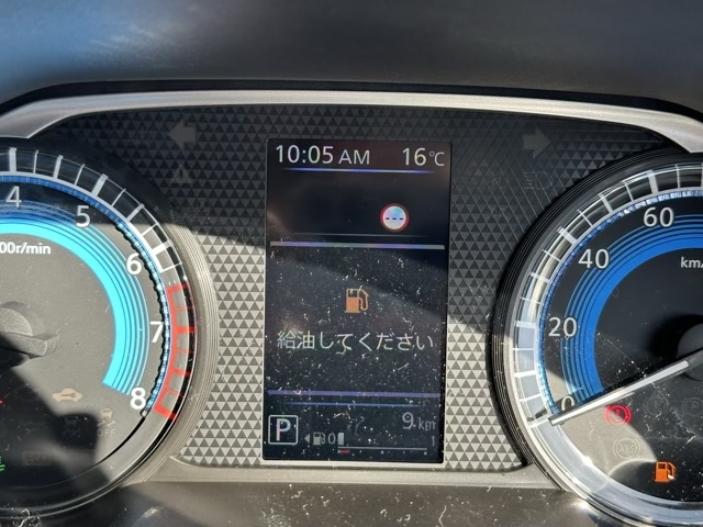 デリカミニ(三菱)届出済未使用車 26