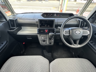 タント(ダイハツ)届出済未使用車 内外装写真