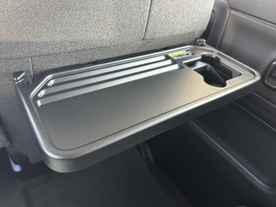 ワゴンＲスマイル(スズキ)届出済未使用車 内外装写真他