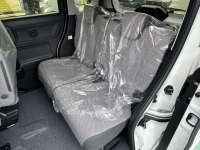 ワゴンＲスマイル(スズキ)届出済未使用車 後席内装