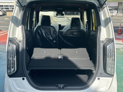 N-WGN(ホンダ)届出済未使用車 内外装写真他２