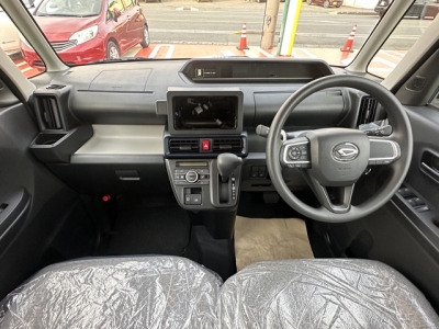 タント(ダイハツ)届出済未使用車 内外装写真