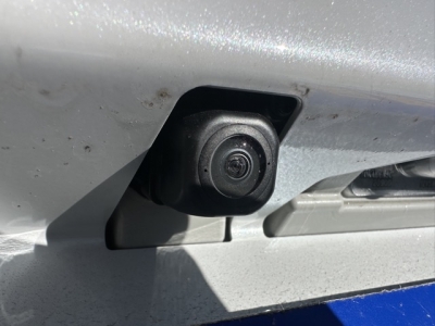 タントカスタム(ダイハツ)ディーラ-試乗車 内外装写真他１