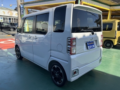 ウェイク(ダイハツ)中古車 後方