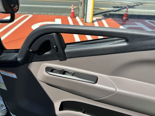 キャンター(三菱)レンタ登録済未使用車 16