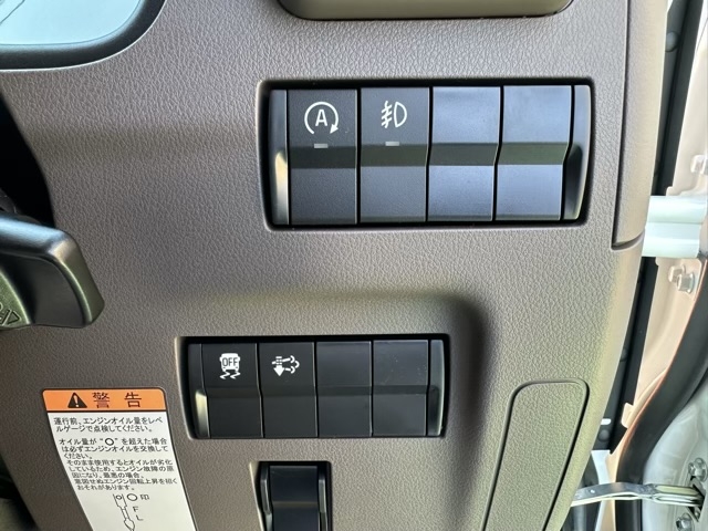 キャンター(三菱)レンタ登録済未使用車 18