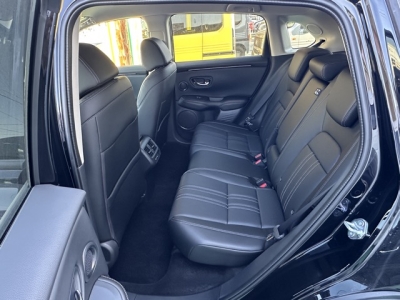 ZR-V(ホンダ)登録済未使用車 後席内装