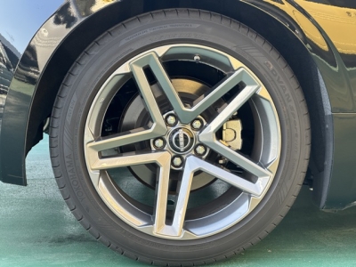 フェアレディZ(ニッサン)中古車 内外装写真他１