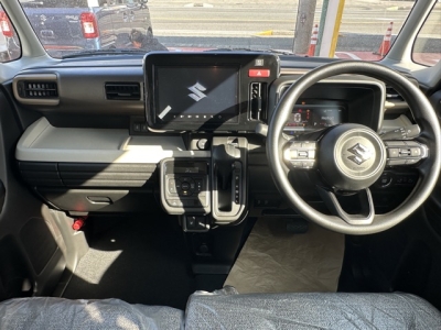 スペーシア(スズキ)届出済未使用車 内外装写真他