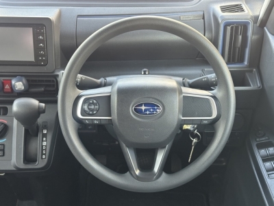 シフォン(スバル)中古車 内外装写真