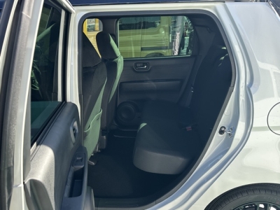 N-ONE(ホンダ)届出済未使用車 後席内装