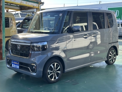 新型N-BOX(ホンダ)届出済未使用車 前方