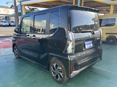 タントカスタム(ダイハツ)届出済未使用車 後方