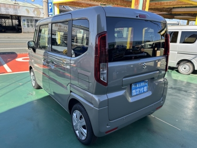 新型スペーシア(スズキ)届出済未使用車 後方