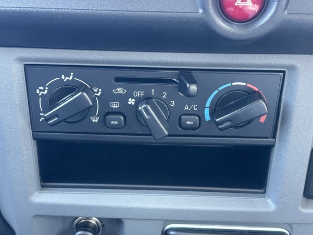 ミニキャブバン(三菱)中古車 21