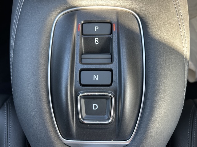 ZR-V(ホンダ)登録済未使用車 24