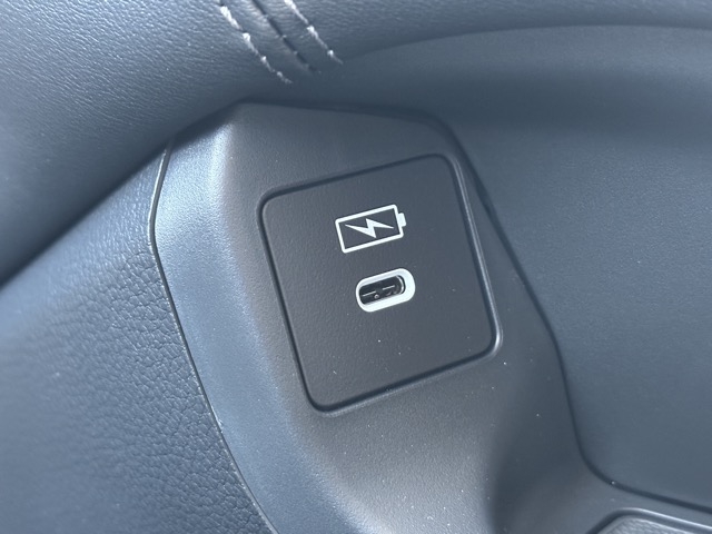 ZR-V(ホンダ)登録済未使用車 27