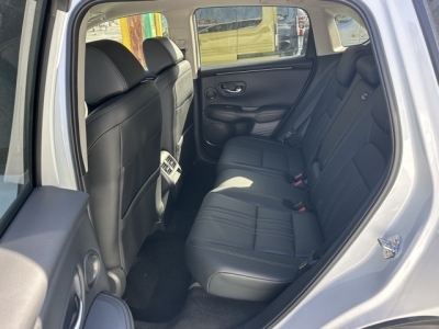 ZR-V(ホンダ)登録済未使用車 後席内装