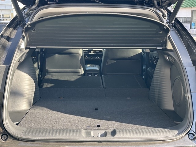 ZR-V(ホンダ)登録済未使用車 8