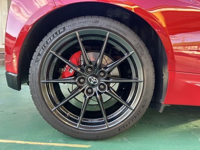 GRヤリス(トヨタ)中古車 9