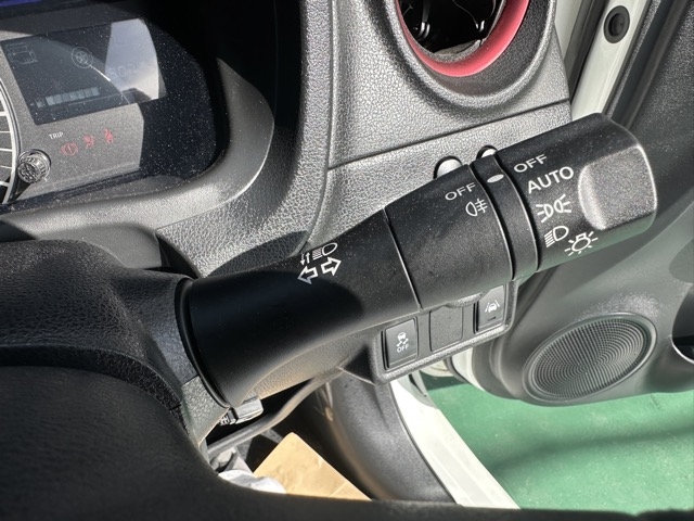 ノート(ニッサン)中古車 14