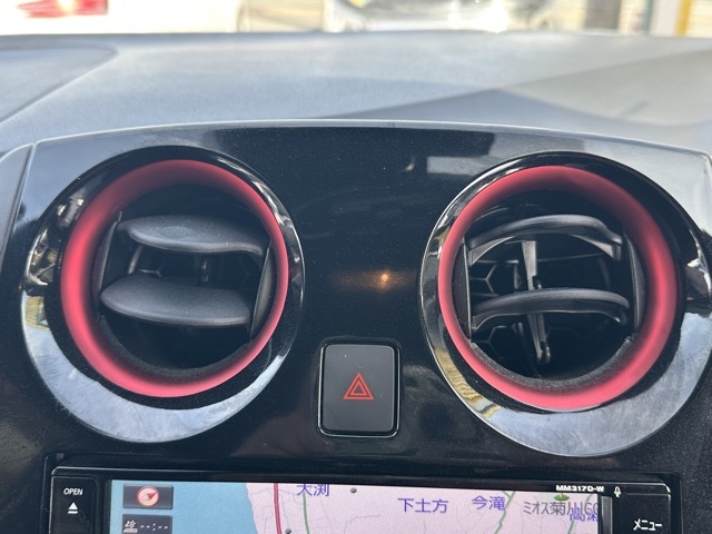 ノート(ニッサン)中古車 20