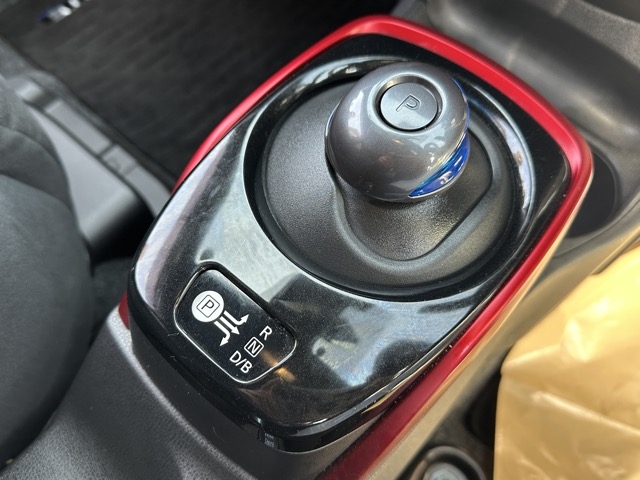 ノート(ニッサン)中古車 22