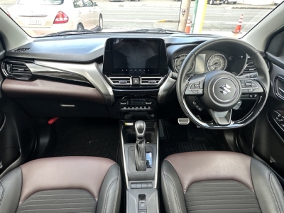 フロンクス(スズキ)レンタＵＰ 後席から見た前席