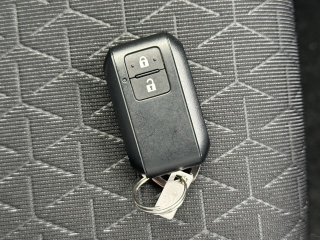 スイフト(スズキ)レンタＵＰ 23